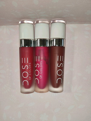 Dose of Colors lipsticks used, shades Brick, Pinky Promise, Strawberry Pop