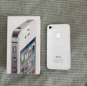 iPhone 4S