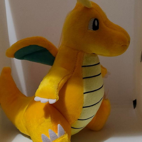 Pokemon Dragonite plush toy like new, yellow 20cm