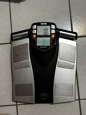 Tanita BC-545N InnerScan V professional body composition scale like new