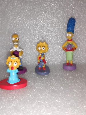 The Simpsons collectible figures set of 8, like new
