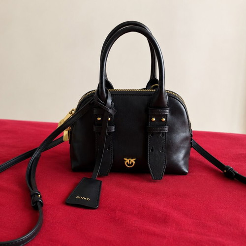 Pinko mini leather satchel σαν καινούργιο, μαύρη με χρυσές λεπτομέρειες