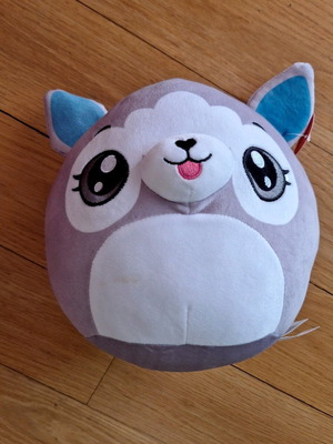 Soft plush dog toy new