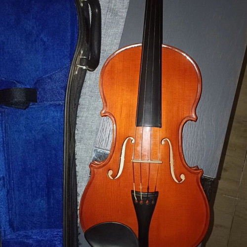 YAMADA 3/4 violin used with case and new strings