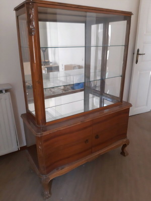 Antique crystal cabinet used, 1920-1930 period, dimensions 110x44x157 cm