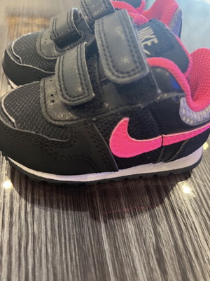 Nike baby shoes size 17 new