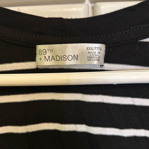 Women's striped blouse like new, size up to 56