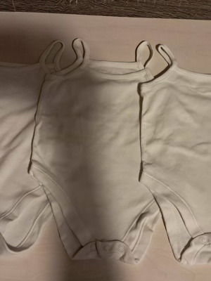 M&S Baby Sleeveless Bodysuits Set Like New 9-12 Months 3 Pieces