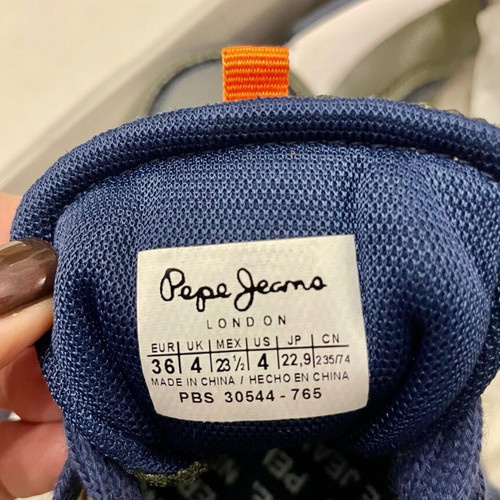Patricia Pepe kids sneakers size 36 blue with multicolor details like new