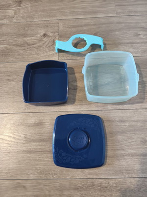 Maped Picnik microwave container with divider, new