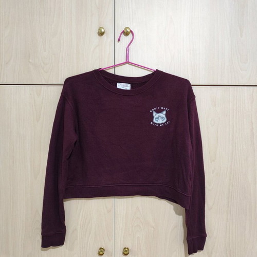 Pull & Bear burgundy long-sleeve blouse used with Grumpy Cat design