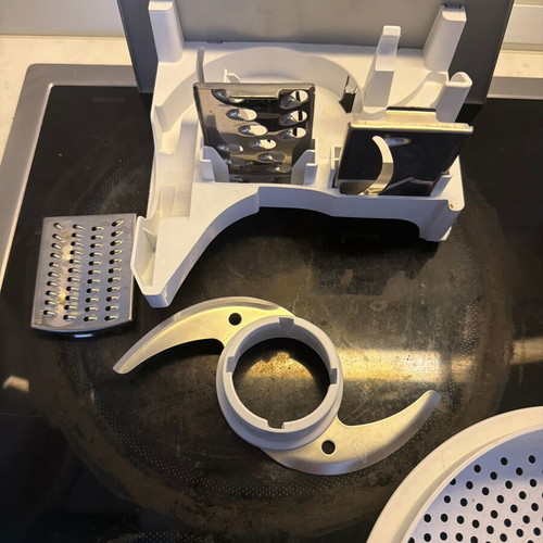 Bosch MCM4200 kitchen machine 800W used with accessories