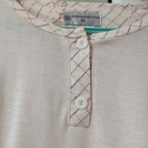Buona Fortuna pajama top M, like new, beige