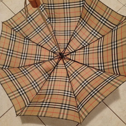 Burberry folding umbrella and Johnstones of Elgin cashmere scarf used