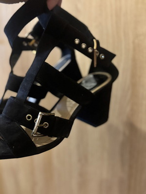 Sandals used, size 41, black platform