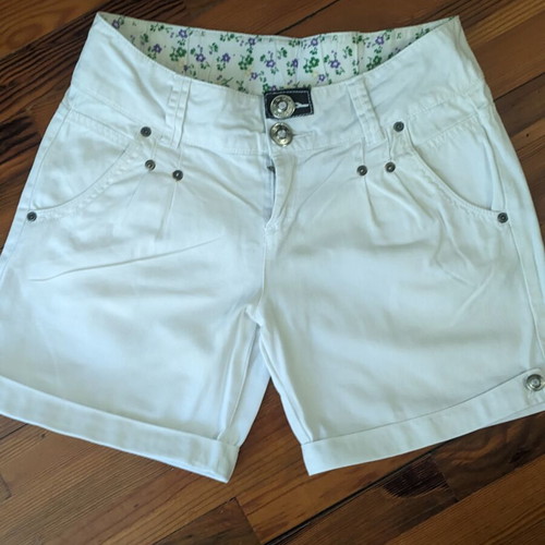 Admiral cotton shorts like new, size S 36 8, white