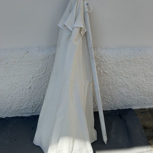 Beach umbrella new condition