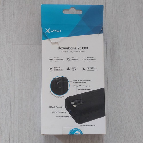 XLayer Powerbank 20 000 mAh 20W PD with 2 Built-in Cables new