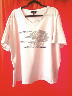Ulla Popken Plus Size Cotton T-Shirt Bundle like new, white, 5XL