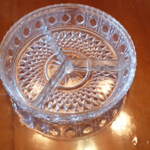 Kitchen items new, set with ice tray, tongs, nut bowl, and plates