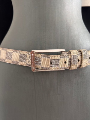 Louis Vuitton Damier Azur leather belt used, size 40/100, gray