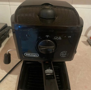 Delonghi μηχανή espresso