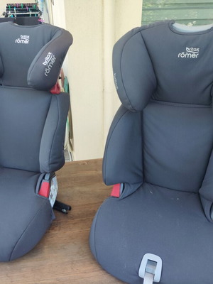 Παιδικά καθίσματα αυτοκινήτου Britax Römer Kidfix μεταχειρισμένα, πακέτο 2, 15-36kg, ISOFIX