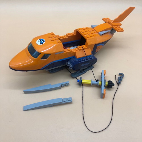 Lego Artic used with missing parts
