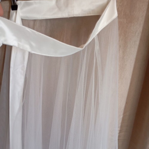 Tulle Tunic white with satin ribbon one size new