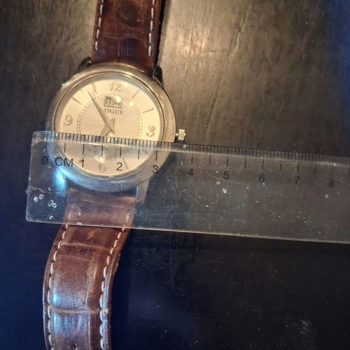 Ρολόι Vogue unisex μεταχειρισμένο, ασημί καντράν με small seconds, ανοξείδωτο ατσάλι