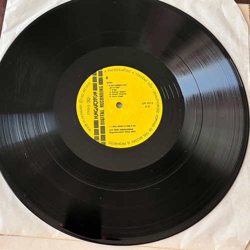 Mozart Eine Kleine Nachtmusik vinyl used, classical music