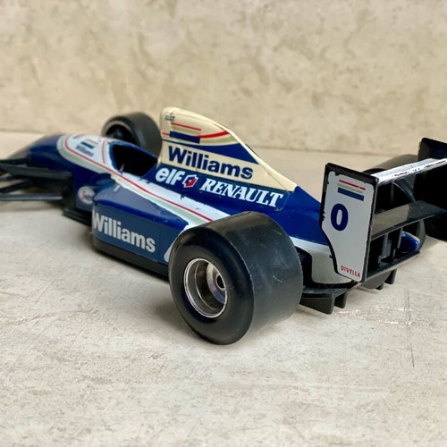 Williams FW 14 Formula 1 Model Car like new, 1/24 scale