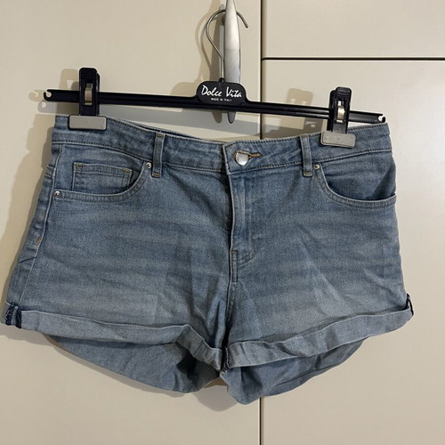 H&M Jean shorts like new, size L 40 12, blue