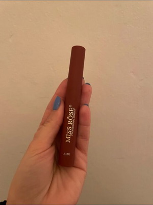 Mat Lipstick Miss Rose new
