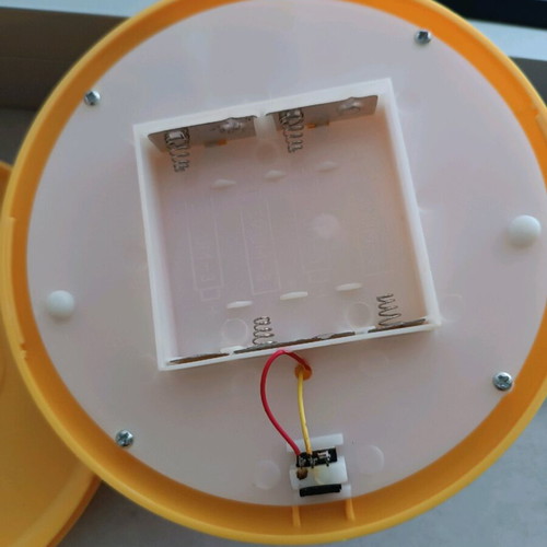 Garfield wall light used, not working