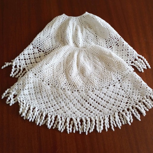 Set of 2 handmade knitted lampshades new