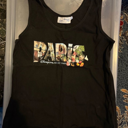 Disneyland Paris Large shirt like new, black