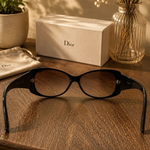 Christian Dior Houndstooth Sunglasses used with box and case