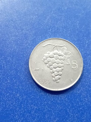 Italy coin 5 L. 1950 like new