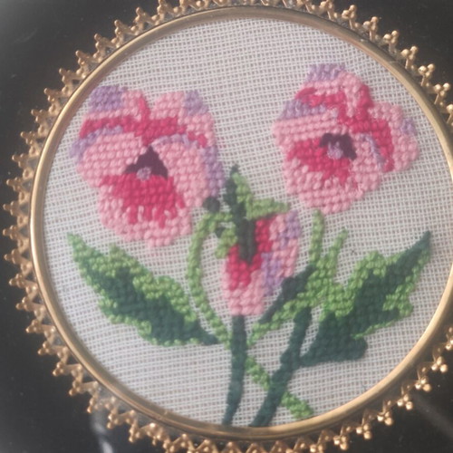 Vintage circular ashtray used, 16 cm diameter with embroidered glass insert