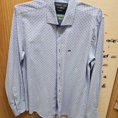 American Stars men's shirt medium like new, blue turquoise