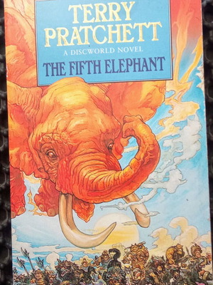 The Fifth Elephant Terry Pratchett βιβλίο τσέπης μεταχειρισμένο