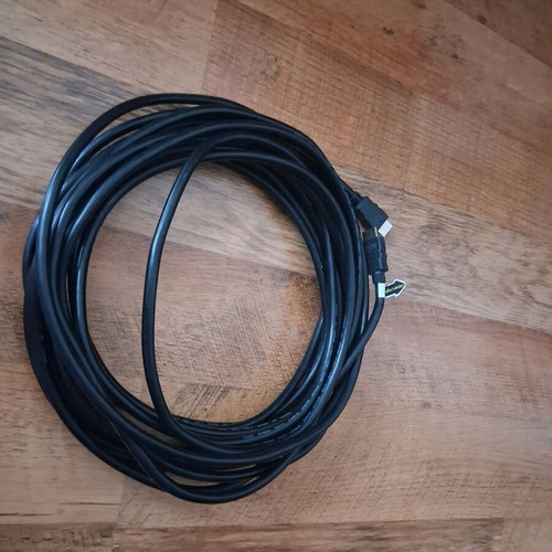 HDMI cable 10 meters like new, high speed male to male