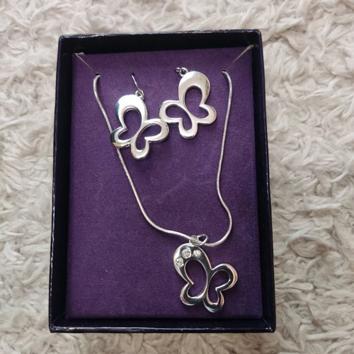 Silver necklace and earrings set with butterfly theme, new, Bijou Brigitte