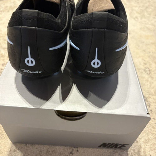 Nike Tiempo Magista Elite AG football shoes size 44 like new, black