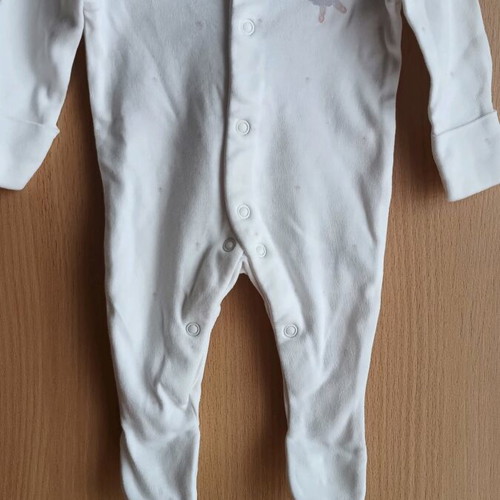 Baby bodysuits like new, pack of 8, size 50 newborn