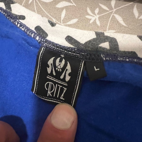 Sleeveless athletic tank top size large T-shirt sleeveless size Large Color royal blue 100% cotton