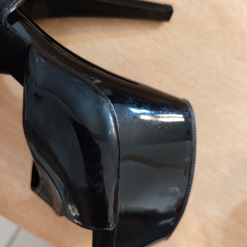 Pleaser shoes size 39 used
