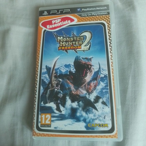 Monster Hunter Freedom 2 PSP game used, action
