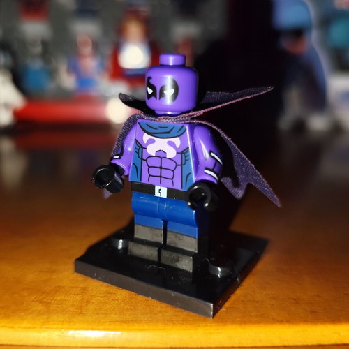 Prowler minifigure like new with stand and purple cape